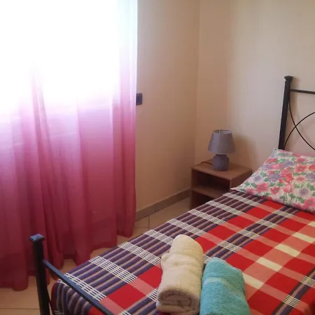 דירה House Le Mimose לצ'ה